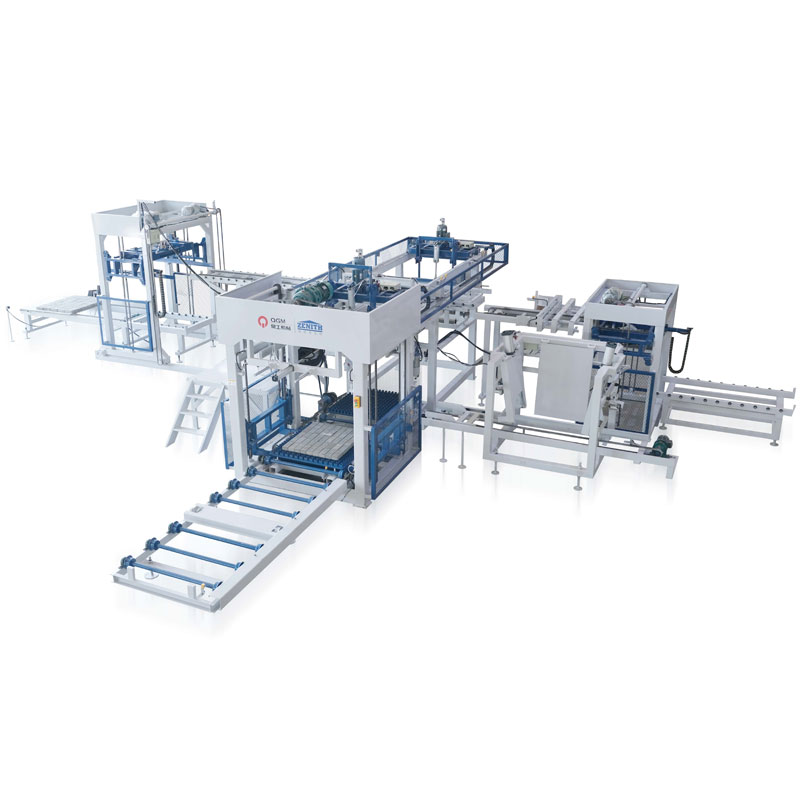 ईंट निर्माण में सहायक उपकरण की क्या भूमिका है?